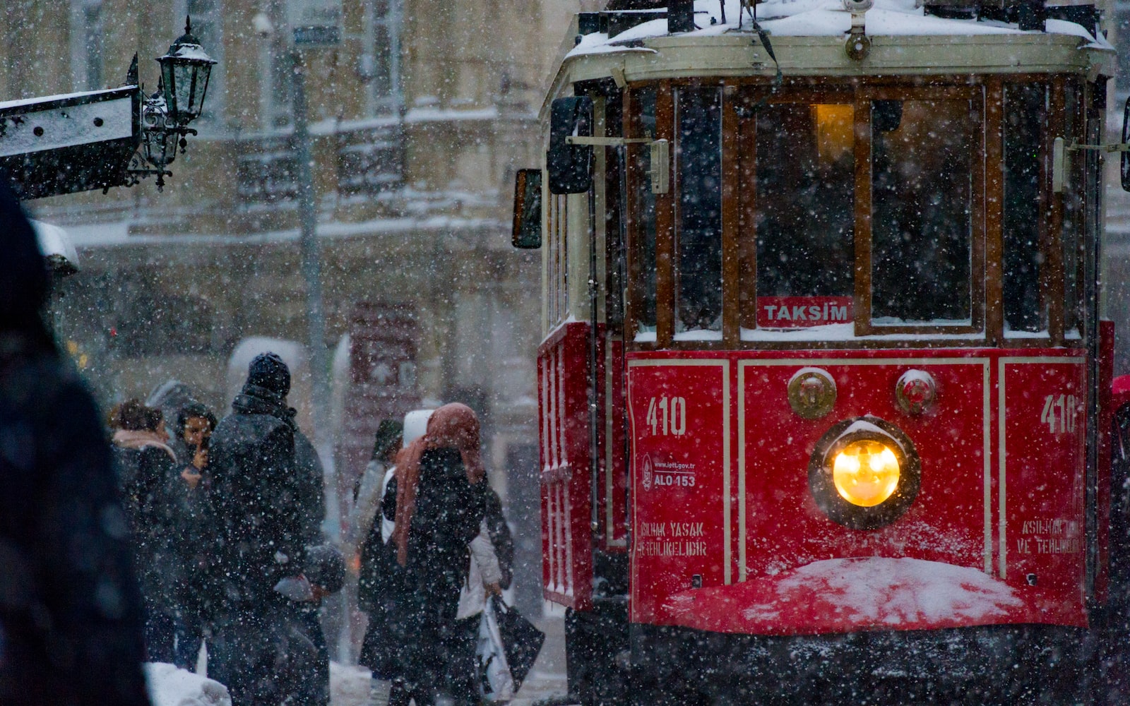 Este mes en nuestro club de lectura: Nieve de Orhan Pamuk [marzo – abril]